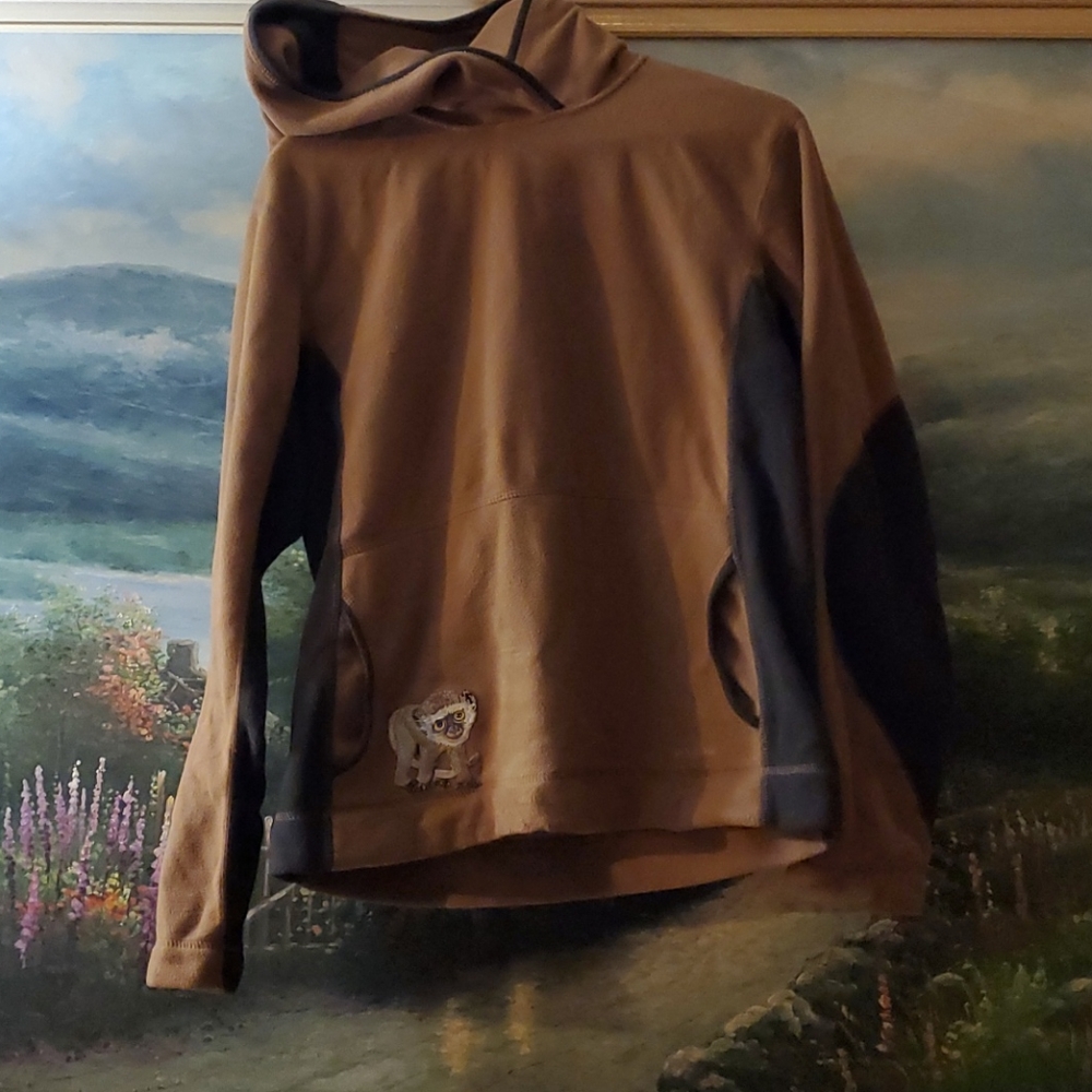 Patagonia fleece kangaroo pocket pullover w/hood